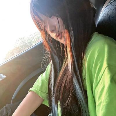 10号舱里的女人
